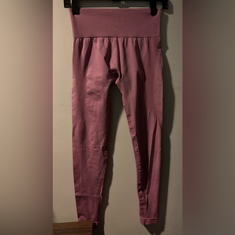 Contour Leggings